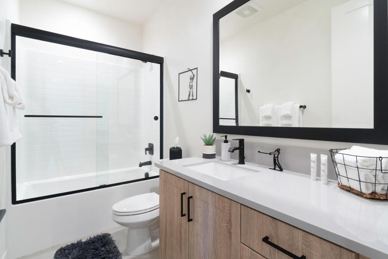 Enjoy A Stay @ Casa De Fore!Play! New Townhome! ラキンタ エクステリア 写真